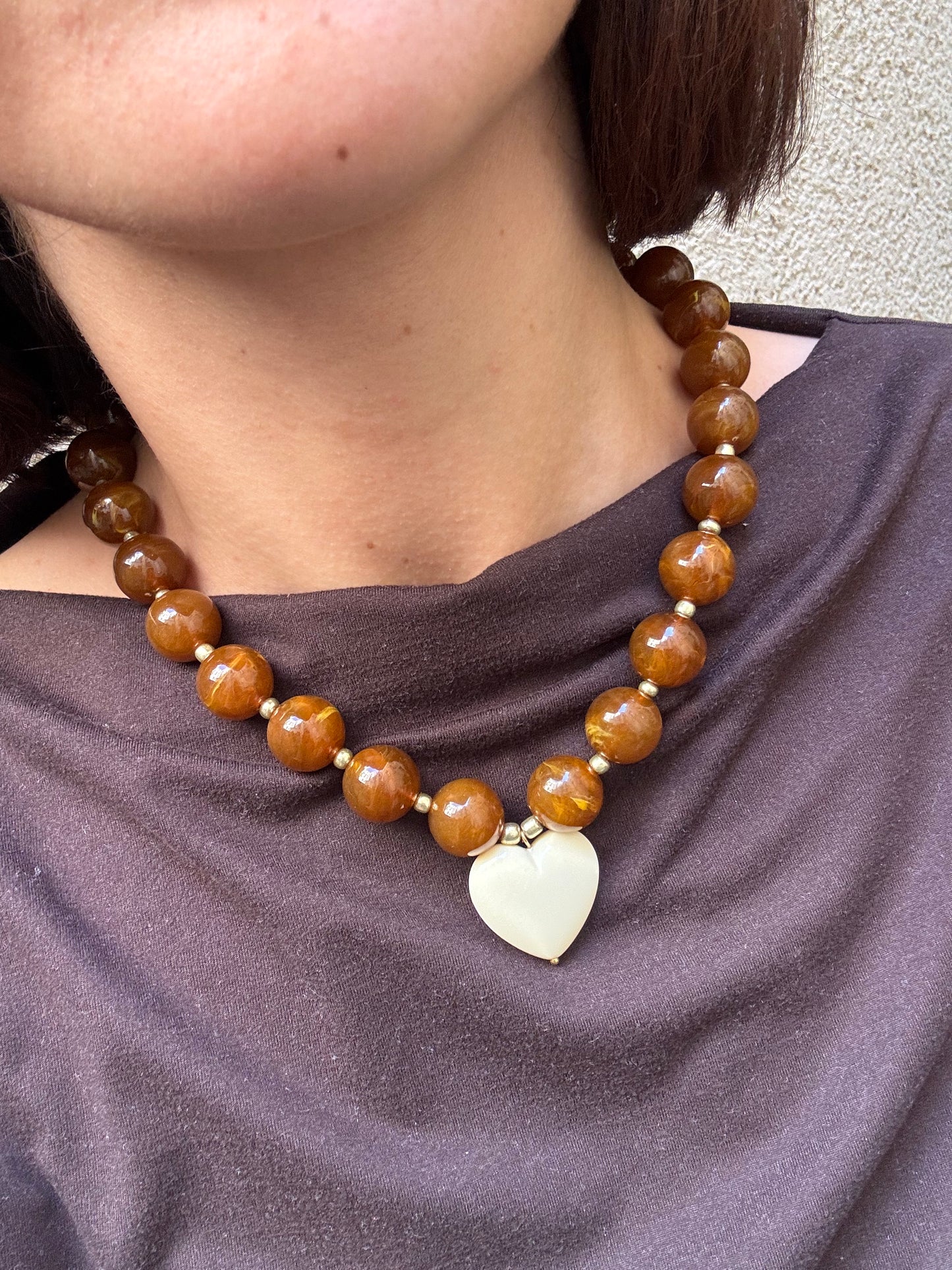 Collier marron