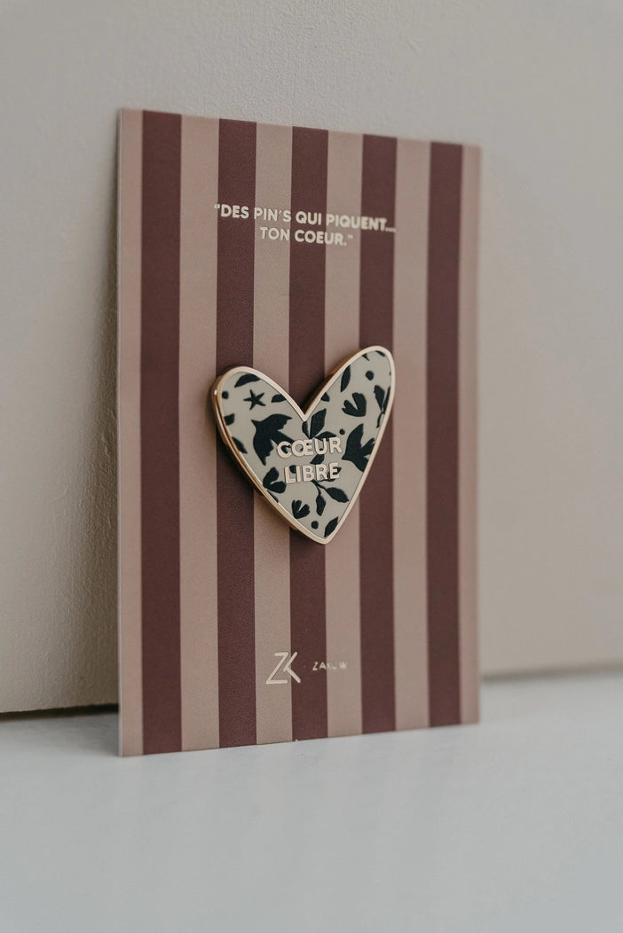 Pins Coeur Libre