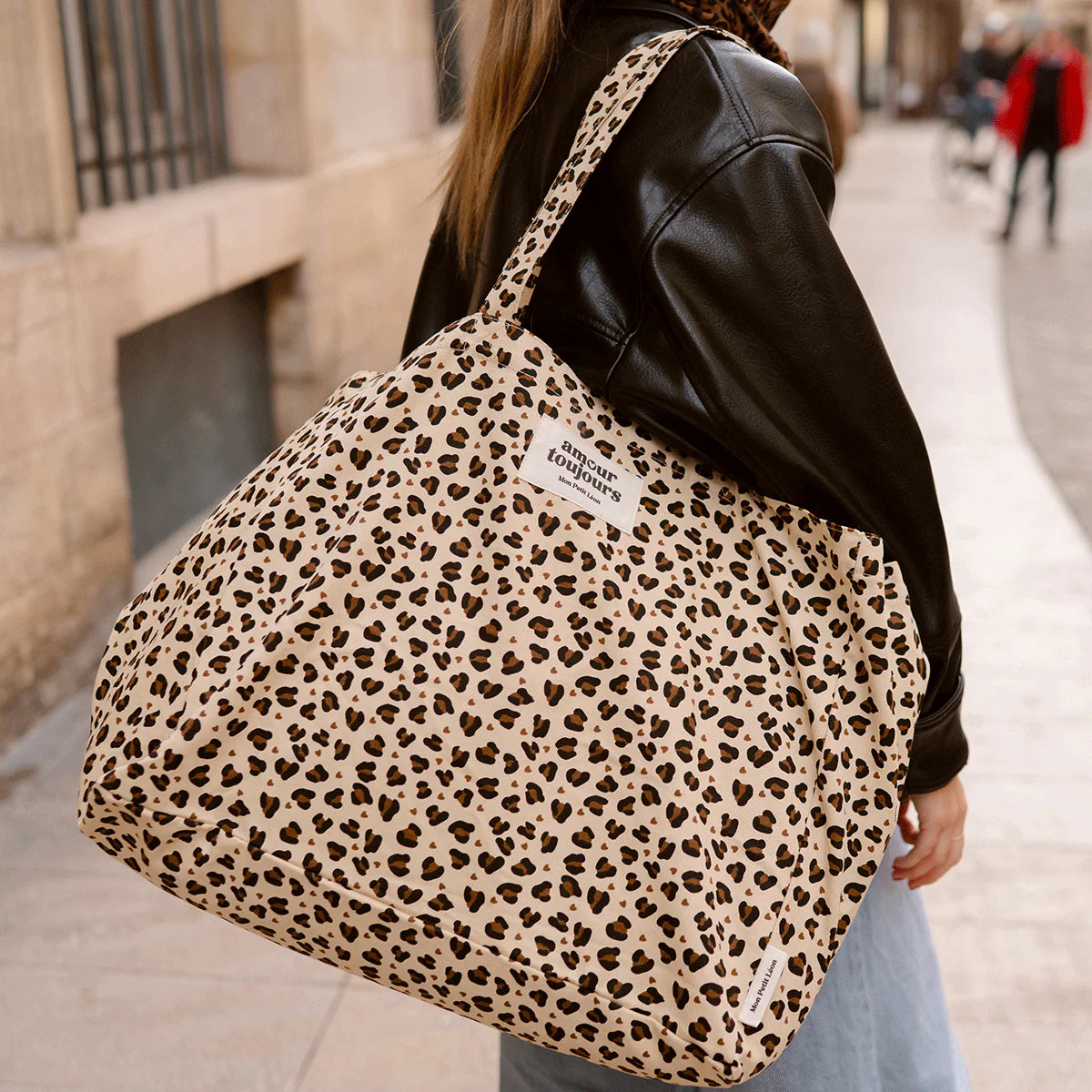 Sac Cabas XXL Léopard Coeur - Amour Toujours